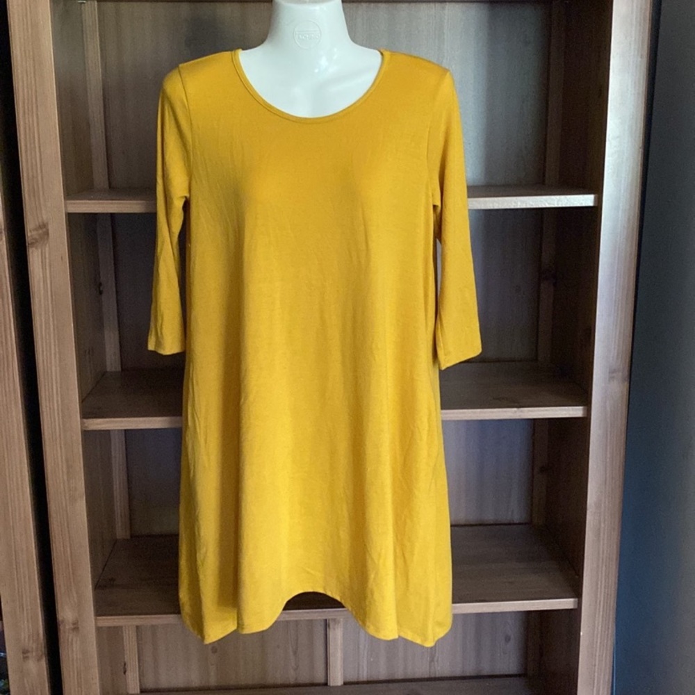 Warm-yellow cozy dress size S